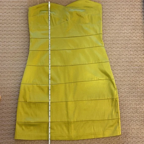 Cocktail Dress - Picture 5 of 5